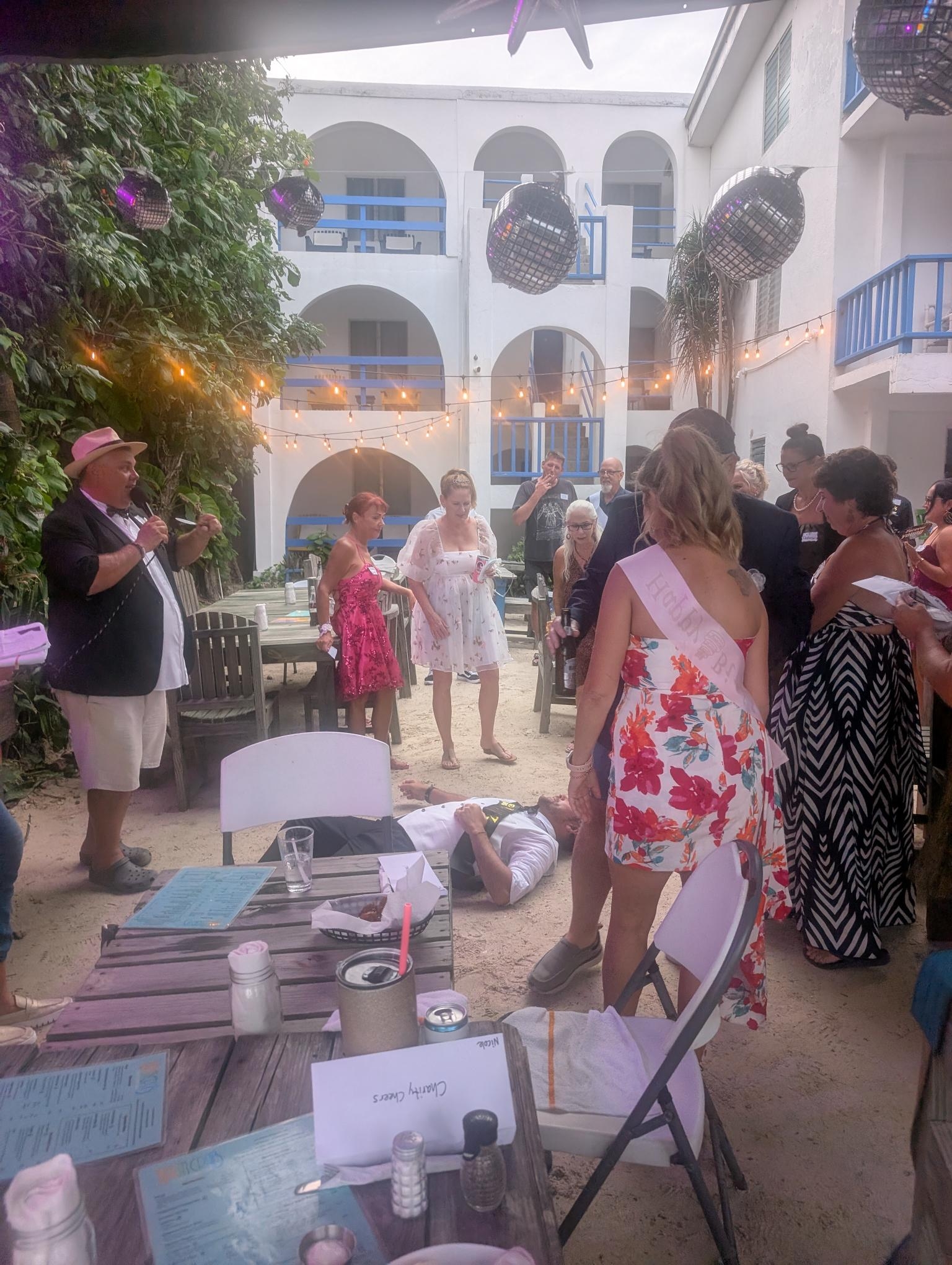 nauti-crab-murder-mystery-event